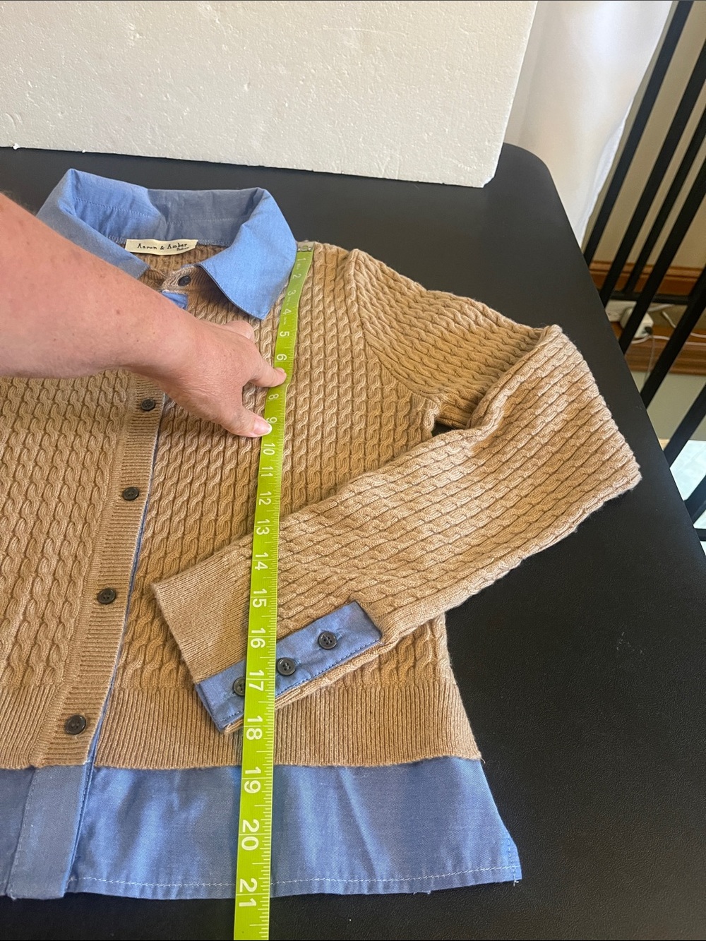 Aaron & Amber Tan Cable-Knit Cardigan Mixed Media Size Medium - Picture 8 of 11